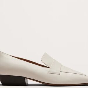 Banana Republic Ivory Leather Loafers 8